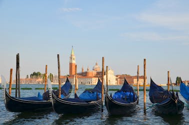 Venice walking tour with gondola ride
